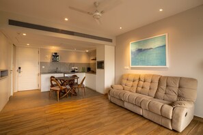 Luxury Apartment, City View | Living area | Flat-screen TV - Villa Donna (Panaji)