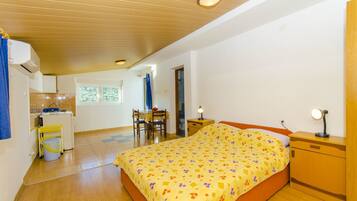 2 soveværelser, strygejern/strygebræt, sengetøj