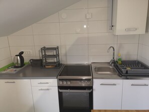 Apartment (A3) | Private kitchen