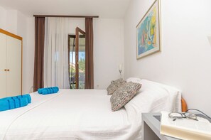Apartment (A1)
