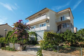 Exterior - Apartment Luketa (Primosten)