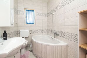 Appartement (A1) | Salle de bain | Douche