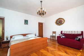 Appartamento (A1) | Wi-Fi gratuito, lenzuola