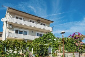 Exterior - Apartment Luketa (Primosten)