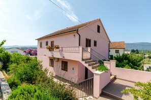 Building design - Apartment Lavcevic (Jelsa)