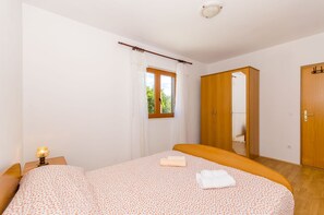 Apartment (A1)