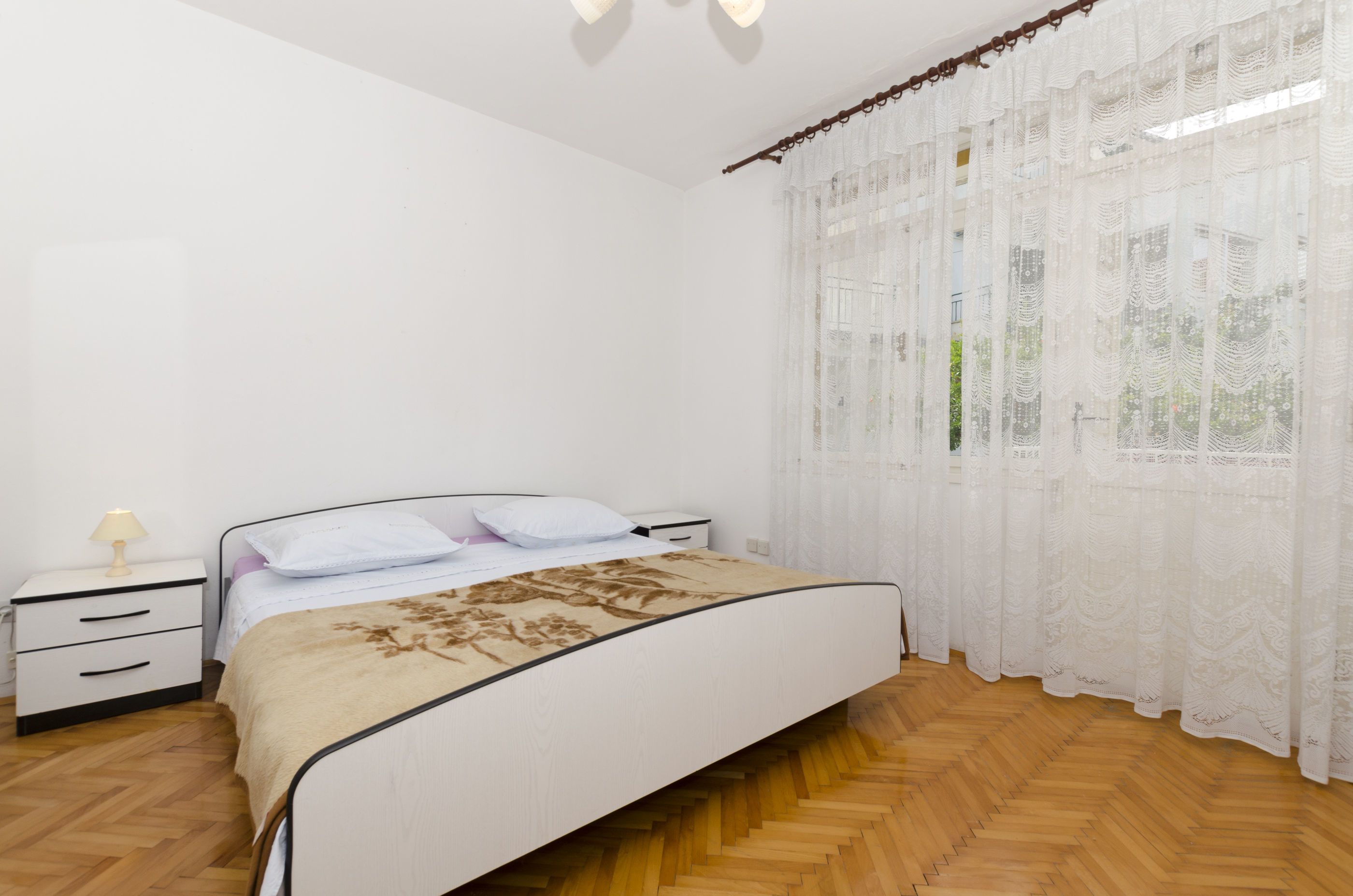 Wi-Fi gratuit, draps fournis