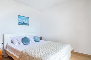 Apartment (A1) | Kostenloses WLAN, Bettwäsche