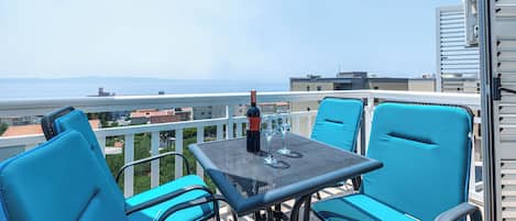 Apartment (A4) | Outdoor dining