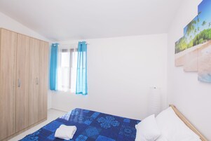 Wifi gratis y ropa de cama