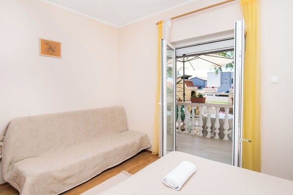 Apartment (A1) | Iron/ironing board, free WiFi
