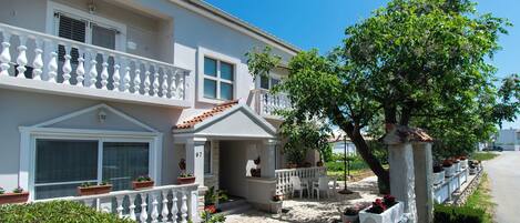 Rakennuksen muotoilu