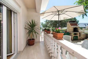 Apartment (A1) | Balcony