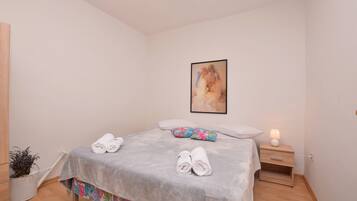 Seterika/papan seterika, Wi-fi percuma