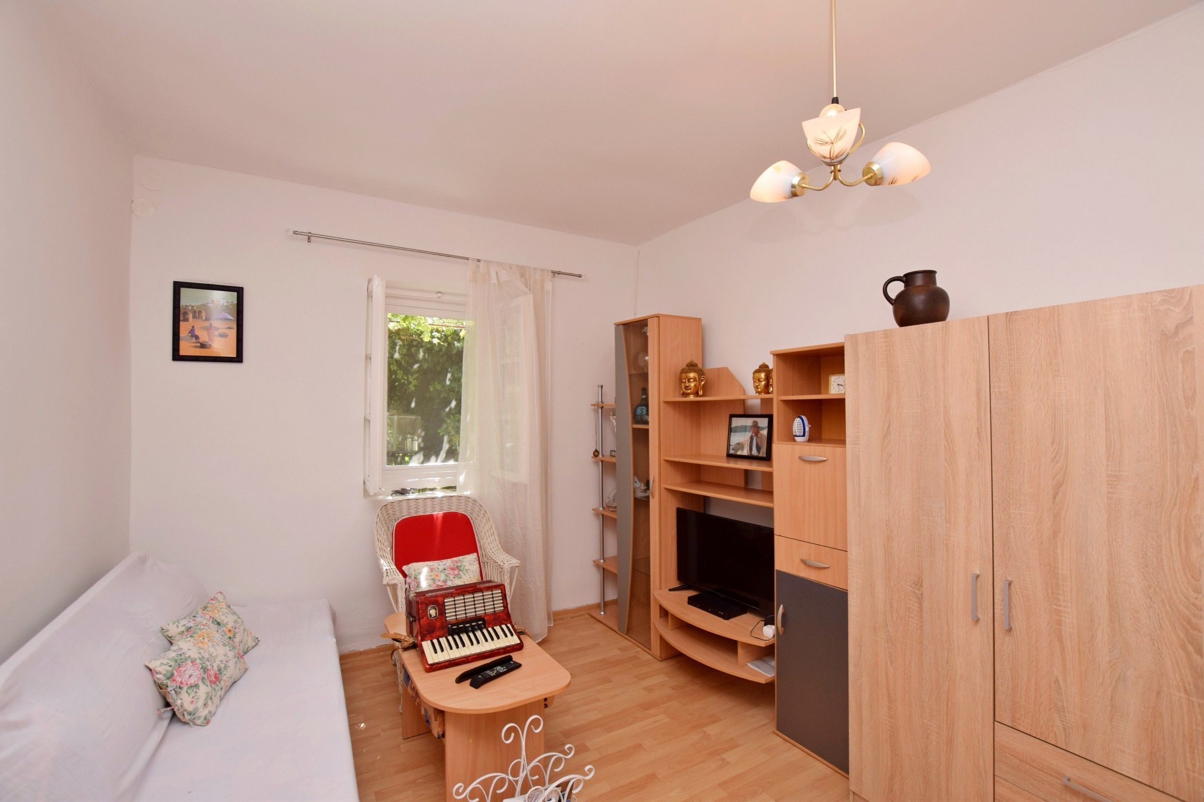 Seterika/papan seterika, Wi-fi percuma 