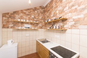 Refrigerador, placa de cocina