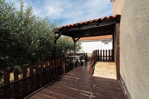 Apartment (A1) | Terrace/patio - Apartments Sonja (Privlaka)