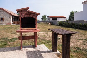 BBQ/picnic area - Apartments Sonja (Privlaka)