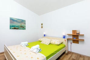 Apartment (A4)