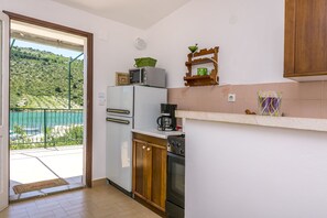 Private kitchen | Fridge, microwave, stovetop, espresso maker