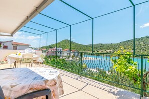 Apartment (A4) | Water view