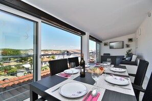 Apartment (A2) | Speisen