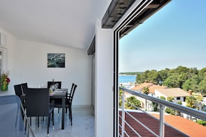 Apartment (A2) | Dining - Apartments Ester (Funtana)