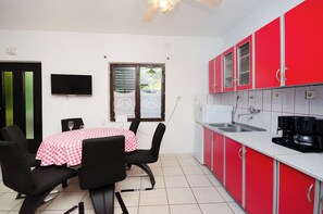 Apartment (A1) | Eigene Küche