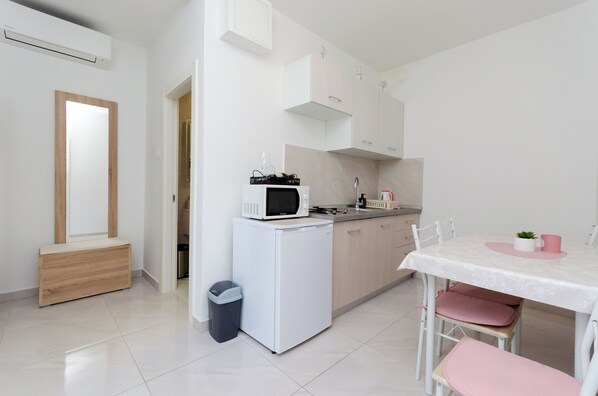 Apartment (A2) | Private kitchen