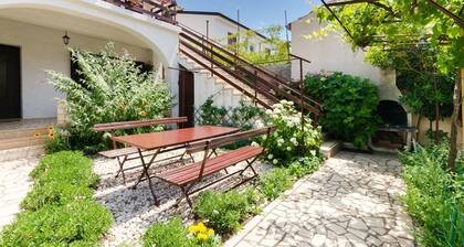 Apartments Puntica