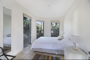 Unclassified image, 3 of 14, button - 139 Lorikeet Drive, Peregian Beach (Peregian Beach)