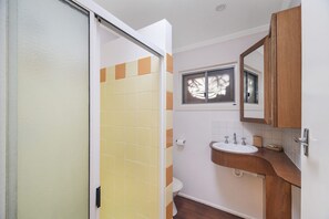 Unclassified image, 4 of 14, button - 139 Lorikeet Drive, Peregian Beach (Peregian Beach)