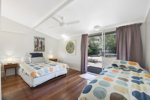 House (3 Bedrooms) | 3 bedrooms