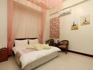Standard Double Room - Leisure Homestay (Hualien City)