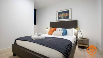 2 bedrooms, bed sheets