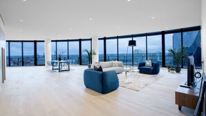 Appartement (4 Bedrooms) | Woonruimte