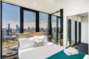 2 bedrooms, WiFi, bed sheets - 112 Lv46 Skyline View near Crown (Southbank)