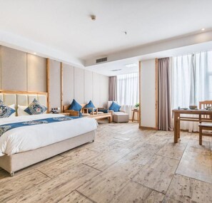 Suite Prestigio | Cortinas blackout, wifi gratis y ropa de cama