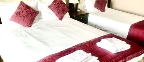 Camera familiare, bagno in camera | Con stile personalizzato, con arredamento individuale