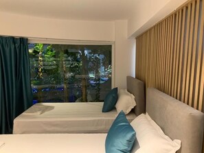 Duplex Suite with Balcony - Ground Floor (no close bedrooms with a door)