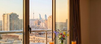 Diplomat Suites