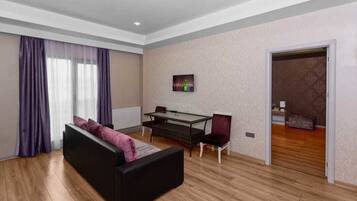 In-room safe, blackout curtains, soundproofing, iron/ironing board