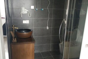 Chambre Familiale | Salle de bain
