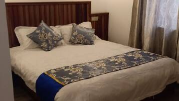 Double Room No.7 | Blackout curtains, free WiFi