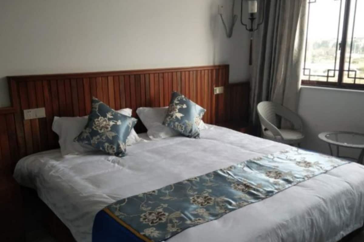 Double Room No.1 | Blackout drapes, WiFi (free)