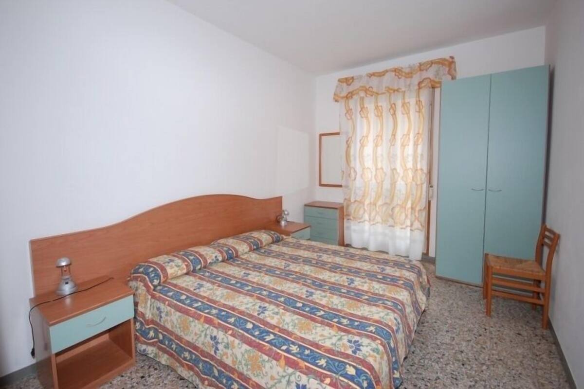 Apartment (D-7) | Babybetten, Bettwäsche