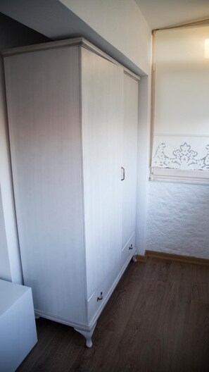 1 bedroom, minibar, in-room safe, desk - Alacati Sardunya Hotel (Cesme)