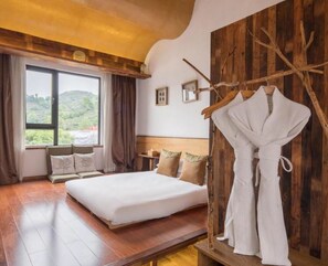 ルーム | 遮光カーテン、WiFi (無料)、ベッドシーツ