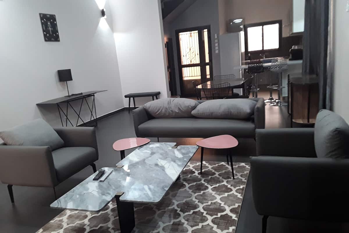 Grand Villa, Accessible | Executive lounge