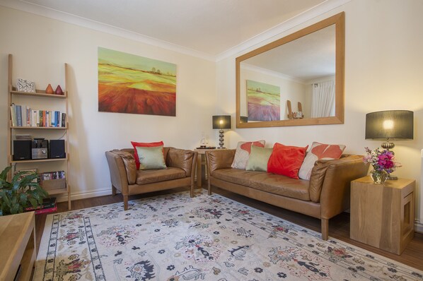 Appartement, 2 chambres | Coin séjour